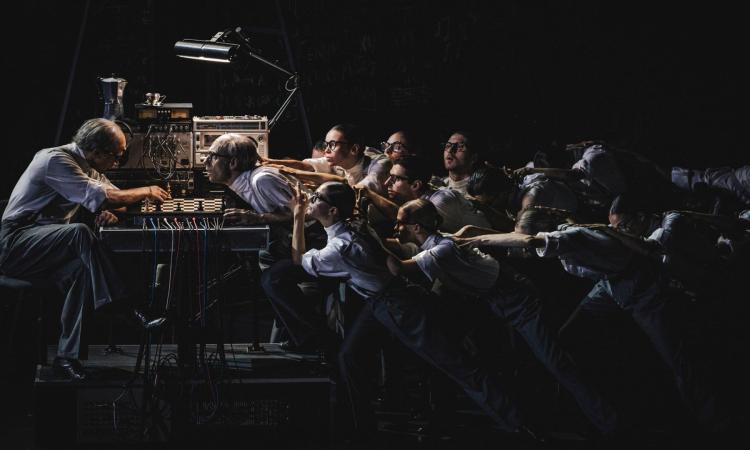 'Notte Morricone' fa sold-out ma divide lo Sferisterio: "Ci aspettavamo un'orchestra dal vivo" 'Notte Morricone' fa sold-out ma divide lo Sferisterio: "Ci aspettavamo un'orchestra dal vivo"