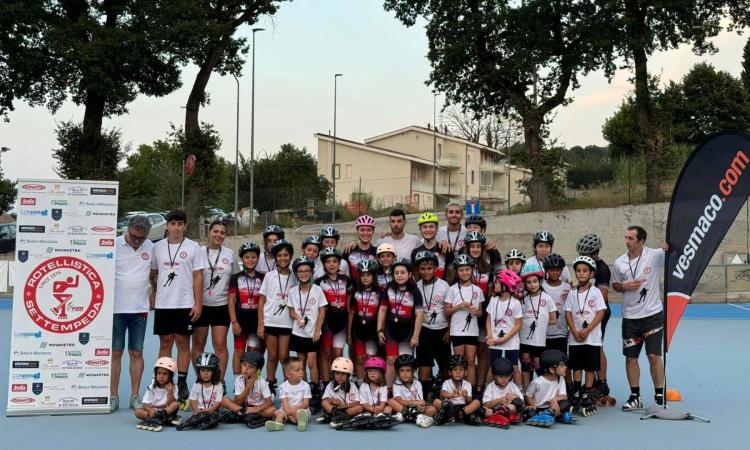 San Severino, festa di fine stagione per la Rotellistica Settempeda: ospite d'onore Andrea Angeletti San Severino, festa di fine stagione per la Rotellistica Settempeda: ospite d'onore Andrea Angeletti