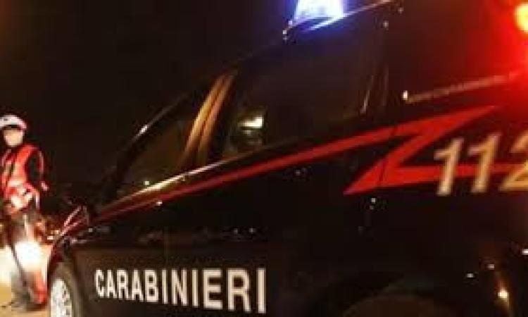 Recidivo senza patente viene beccato di nuovo alla guida. Due denunciati perché ubriachi al volante Recidivo senza patente viene beccato di nuovo alla guida. Due denunciati perché ubriachi al volante