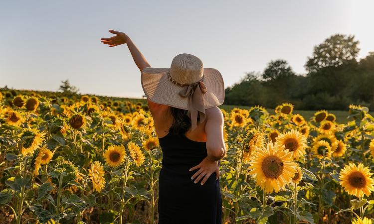 “La Libertà, tanto infinita quanto personale: come rendere le nostre scelte consapevoli” “La Libertà, tanto infinita quanto personale: come rendere le nostre scelte consapevoli”