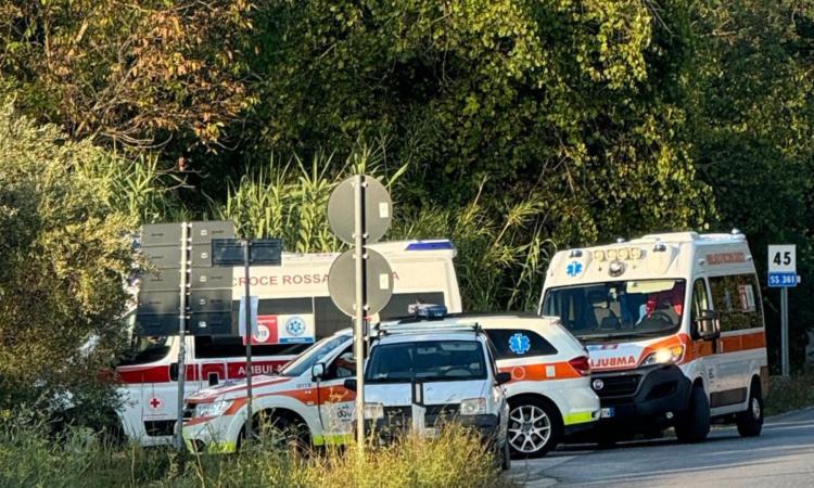 Treia, scontro tra auto e moto lungo la "Septempedana": due feriti in ospedale