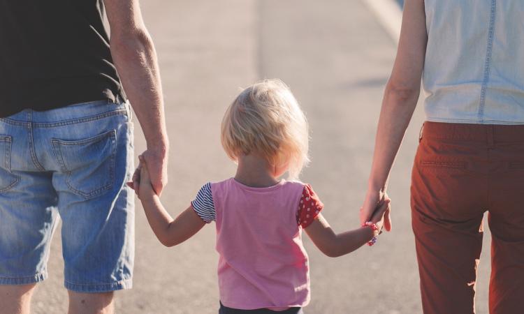 "Quale eredità emotiva lasceremo ai nostri figli?" "Quale eredità emotiva lasceremo ai nostri figli?"