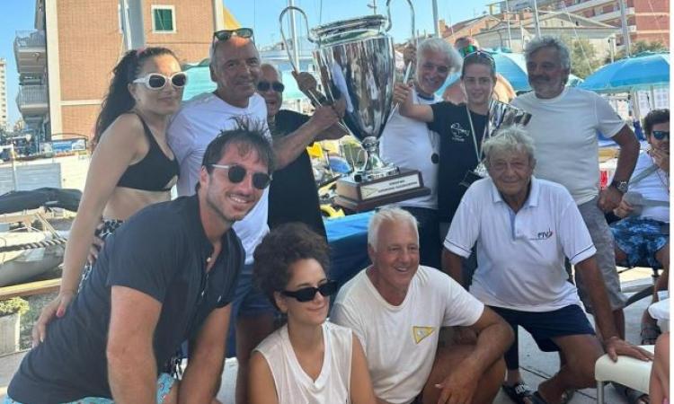 Porto Recanati, edizione da record per il "Trofeo Giorgio Giorgetti": vince Viola Mariani, giovane talento della vela Porto Recanati, edizione da record per il "Trofeo Giorgio Giorgetti": vince Viola Mariani, giovane talento della vela