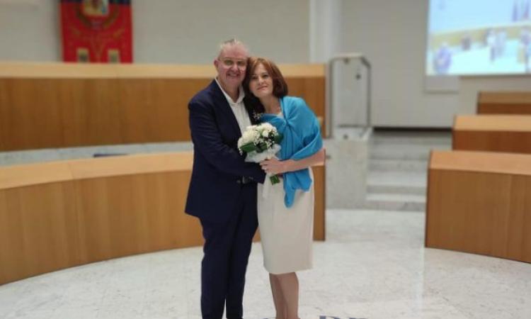 Una "sarabanda" di emozioni, l'Uomo Gatto si sposa: arriva il sì nelle Marche Una "sarabanda" di emozioni, l'Uomo Gatto si sposa: arriva il sì nelle Marche