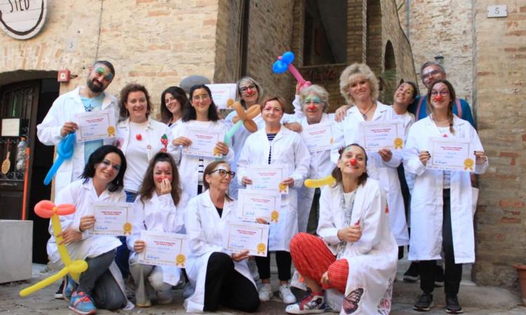 Civitanova, al via il corso di 'Clown Care Therapy': "Per diventare un donatore universale di sorrisi" Civitanova, al via il corso di 'Clown Care Therapy': "Per diventare un donatore universale di sorrisi"