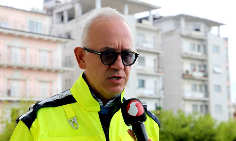 Nubifragio Civitanova, il sindaco fa il punto: "Al lavoro per sistemare buche, un condominio invaso dall'acqua" (VIDEO) Nubifragio Civitanova, il sindaco fa il punto: "Al lavoro per sistemare buche, un condominio invaso dall'acqua" (VIDEO)