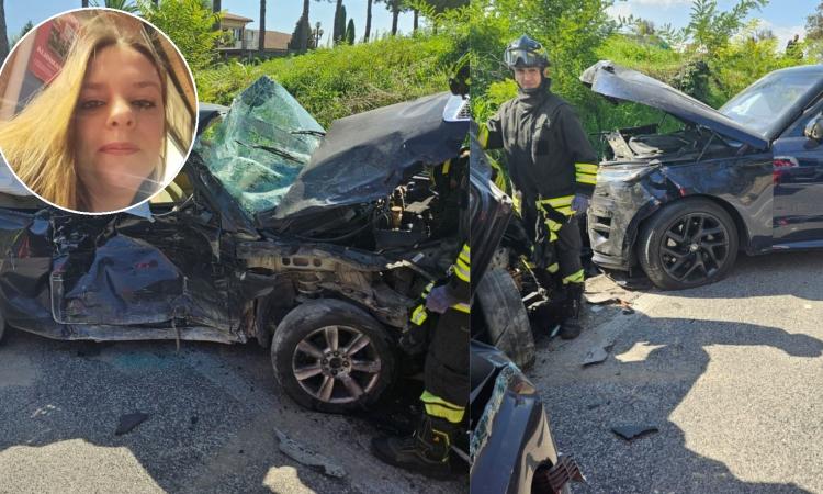 Macerata, tremendo frontale lungo la "Carrareccia": muore giovane mamma (FOTO) Macerata, tremendo frontale lungo la "Carrareccia": muore giovane mamma (FOTO)