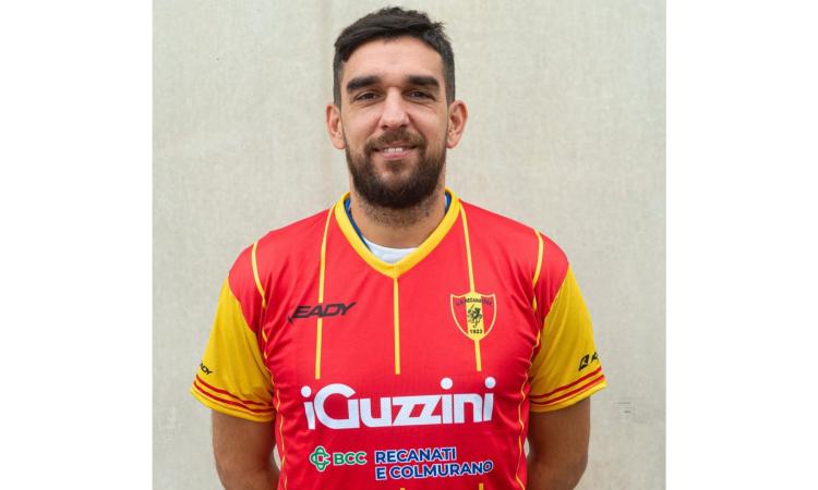 Serie D, colpaccio della Recanatese: l'esperienza di Giuseppe Bellusci per rinforzare la difesa Serie D, colpaccio della Recanatese: l'esperienza di Giuseppe Bellusci per rinforzare la difesa
