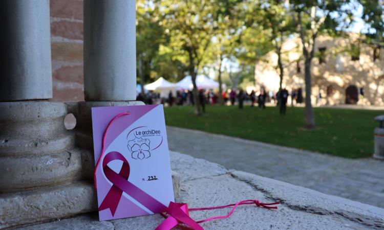 Camminata benefica all'Abbadia di Fiastra: Le Orchidee al fianco delle pazienti oncologiche Camminata benefica all'Abbadia di Fiastra: Le Orchidee al fianco delle pazienti oncologiche