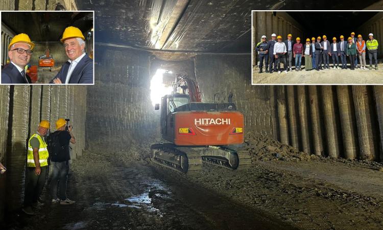Macerata - Sottopasso di via Roma, collegamento completato: "È la luce in fondo al tunnel" Macerata - Sottopasso di via Roma, collegamento completato: "È la luce in fondo al tunnel"