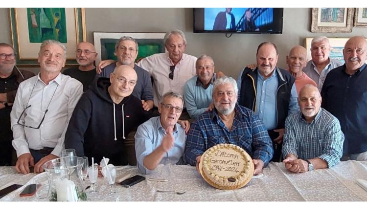 Cinquant'anni dal diploma: ritrovo per il 5°B del Geometri di Camerino Cinquant'anni dal diploma: ritrovo per il 5°B del Geometri di Camerino