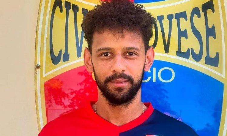 Serie D, torna dopo 10 anni Ancona-Civitanovese. Padovani allontana le voci d'addio: "Testa al derby" Serie D, torna dopo 10 anni Ancona-Civitanovese. Padovani allontana le voci d'addio: "Testa al derby"