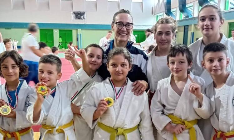 Judo, debutto da incorniciare per il Cus Macerata con 8 medaglie