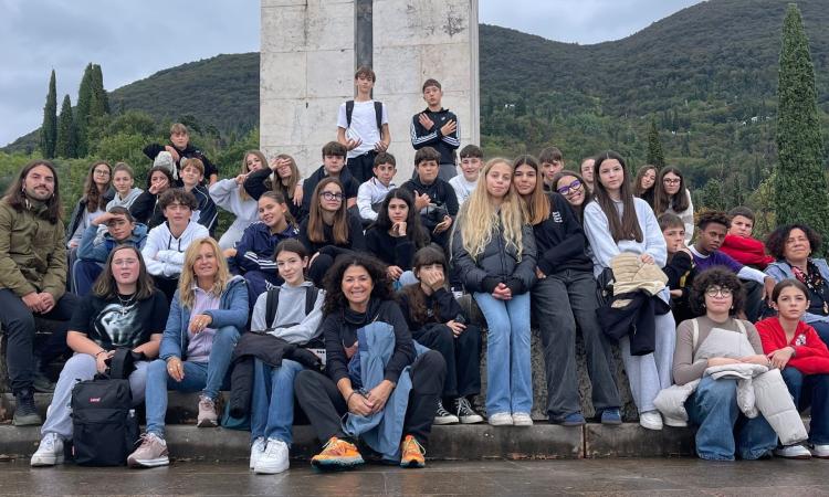 Civitanova, il gemellaggio con Esine passa anche dalle scuole: gli studenti ospitati in Lombardia (FOTO) Civitanova, il gemellaggio con Esine passa anche dalle scuole: gli studenti ospitati in Lombardia (FOTO)