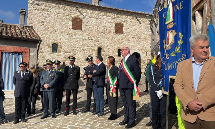 Morì a bordo del sommergibile Malachite: Castelraimondo celebra Dino Buglioni Morì a bordo del sommergibile Malachite: Castelraimondo celebra Dino Buglioni