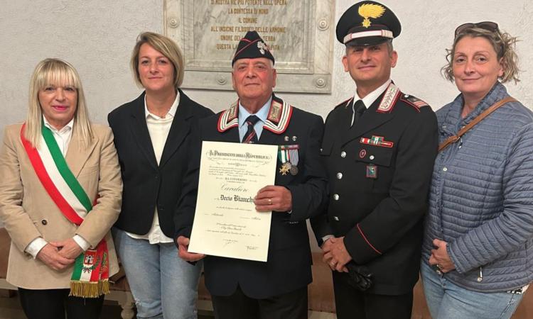 San Severino, Decio Bianchi nominato Cavaliere della Repubblica: una vita al servizio dell'Arma San Severino, Decio Bianchi nominato Cavaliere della Repubblica: una vita al servizio dell'Arma