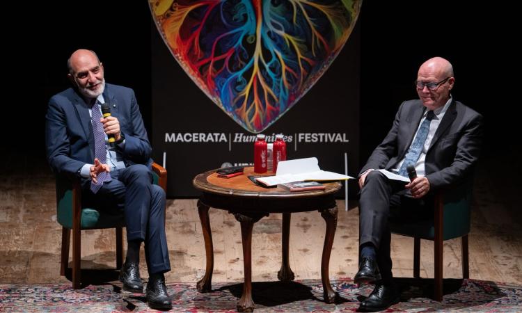 Successo per il Macerata Humanities Festival: oltre 3.500 presenze per dialoghi su pace e giustizia Successo per il Macerata Humanities Festival: oltre 3.500 presenze per dialoghi su pace e giustizia