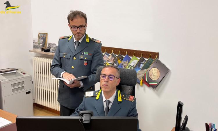 Civitanova, scoperta frode fiscale da 2,1 milioni di euro: denunciata imprenditrice del calzaturiero Civitanova, scoperta frode fiscale da 2,1 milioni di euro: denunciata imprenditrice del calzaturiero