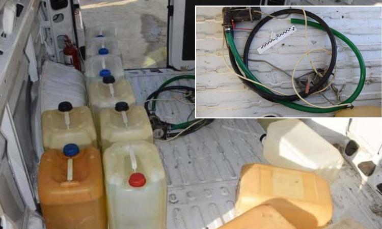 Ruba la benzina del camion aziendale, poi aggredisce i poliziotti: arrestato 56enne di Recanati Ruba la benzina del camion aziendale, poi aggredisce i poliziotti: arrestato 56enne di Recanati
