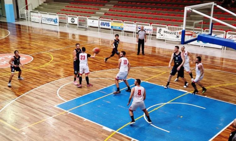 Basket San Severino, impresa da brivido: Climacalor riprende il controllo e batte Civitanova (77-73) Basket San Severino, impresa da brivido: Climacalor riprende il controllo e batte Civitanova (77-73)