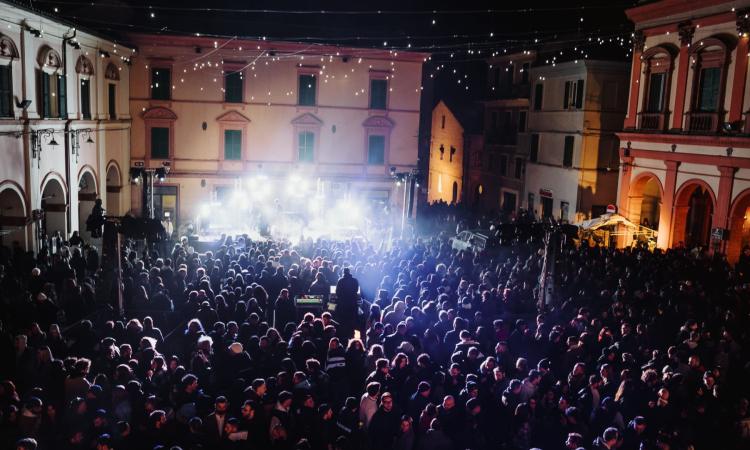 "Cantine e Castagnata a Pollenza": tre giorni di festa con musica, cibo e spettacoli