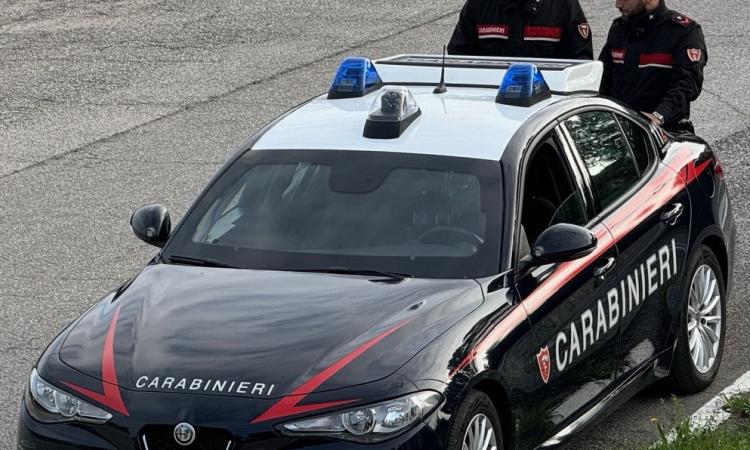 Controlli a Corridonia e Cingoli: tre segnalati per uso di droga e una violazione di misura cautelare