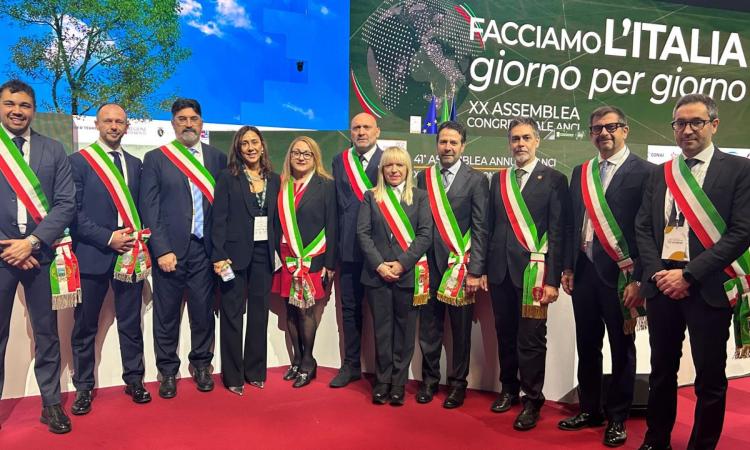 San Severino, il sindaco Rosa Piermattei alla 41esima assemblea Anci: dal rilancio dei territori alle autonomie locali San Severino, il sindaco Rosa Piermattei alla 41esima assemblea Anci: dal rilancio dei territori alle autonomie locali