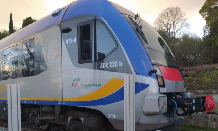 Guasto sulla linea Ancona-Foligno-Orte: circolazione ferroviaria ripristinata dopo sei ore Guasto sulla linea Ancona-Foligno-Orte: circolazione ferroviaria ripristinata dopo sei ore