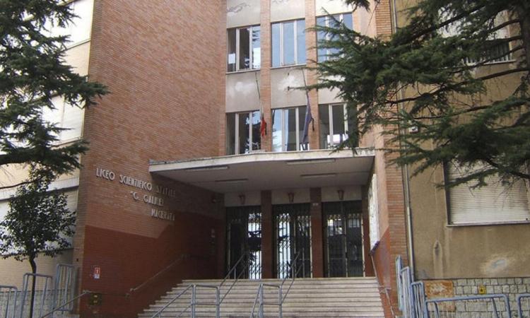 Macerata, primi fondi per il liceo scientifico "Galilei": in arrivo 1,49 milioni di euro