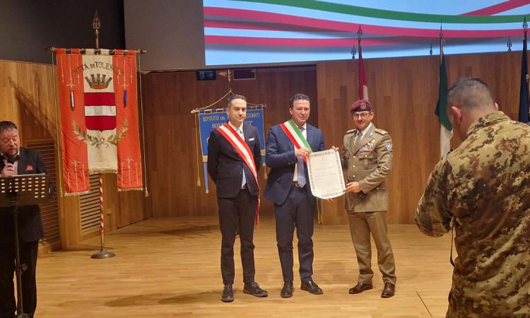 Tolentino celebra la “Nembo” con la cittadinanza onoraria per l'80° anniversario della Liberazione Tolentino celebra la “Nembo” con la cittadinanza onoraria per l'80° anniversario della Liberazione