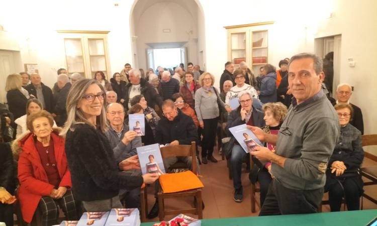 "Al di là dell'arcobaleno": Mogliano commemora Luigina Paoletti con una presentazione emozionante