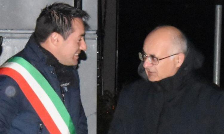 A Pieve Torina è già Natale, successo per i mercatini e le luminarie sul percorso Kneipp A Pieve Torina è già Natale, successo per i mercatini e le luminarie sul percorso Kneipp