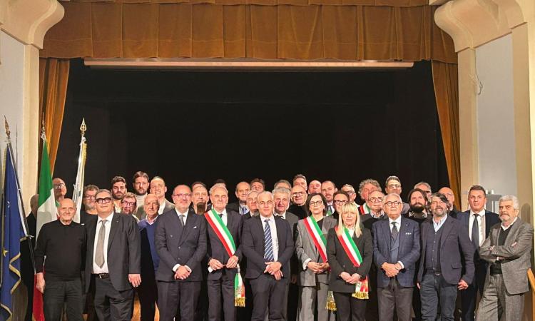 San Severino, la Sios della famiglia Taborro tra le 28 aziende marchigiane premiate a Osimo San Severino, la Sios della famiglia Taborro tra le 28 aziende marchigiane premiate a Osimo