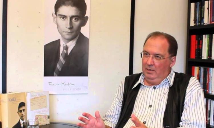 “Kafka in persona”, una settimana di eventi per celebrare lo scrittore a cento anni dalla morte “Kafka in persona”, una settimana di eventi per celebrare lo scrittore a cento anni dalla morte
