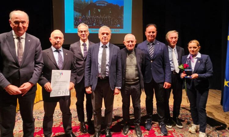 Civitanova, un traguardo di prestigio per il Karate-Kai Shotokan: Stella d'Argento dal Coni Nazionale Civitanova, un traguardo di prestigio per il Karate-Kai Shotokan: Stella d'Argento dal Coni Nazionale