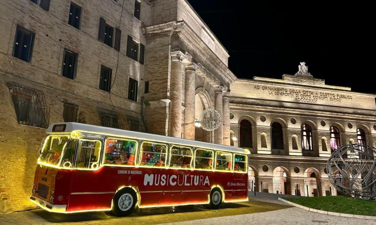 A Macerata arriva Jingle Bus: altro boom di iscrizioni per Musicultura A Macerata arriva Jingle Bus: altro boom di iscrizioni per Musicultura