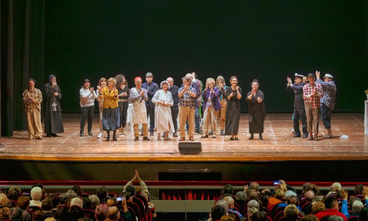Civitanova, teatro e solidarietà: la compagnia "Un Vrango de Matti" porta in scena uno spettacolo pro Anthropos Civitanova, teatro e solidarietà: la compagnia "Un Vrango de Matti" porta in scena uno spettacolo pro Anthropos