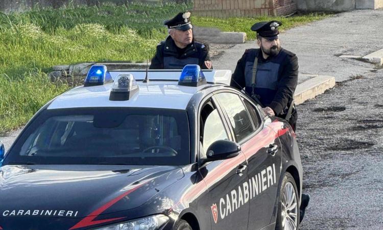 Macerata, lite con l'ex dipendente sfocia in violenza: denunciato 49enne