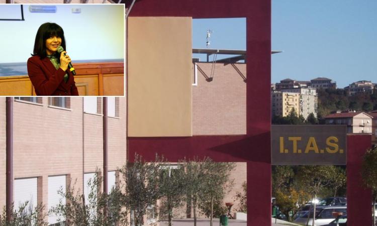 Macerata, il "Matteo Ricci" al centro dell'innovazione: al via gli Open Day e i laboratori Macerata, il "Matteo Ricci" al centro dell'innovazione: al via gli Open Day e i laboratori