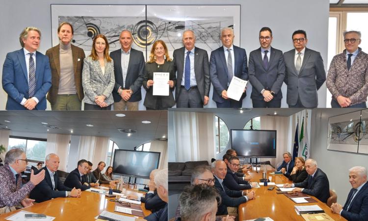 Insieme per combattere la criminalità: i comuni della costa firmano i patti per la sicurezza urbana Insieme per combattere la criminalità: i comuni della costa firmano i patti per la sicurezza urbana