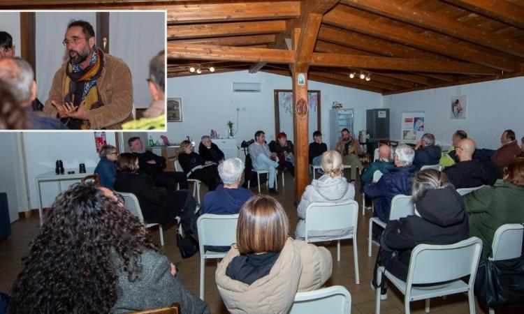 "Un confronto intergenerazionale per ridare vita alla politica": il Laboratorio di Idee a Montecosaro "Un confronto intergenerazionale per ridare vita alla politica": il Laboratorio di Idee a Montecosaro