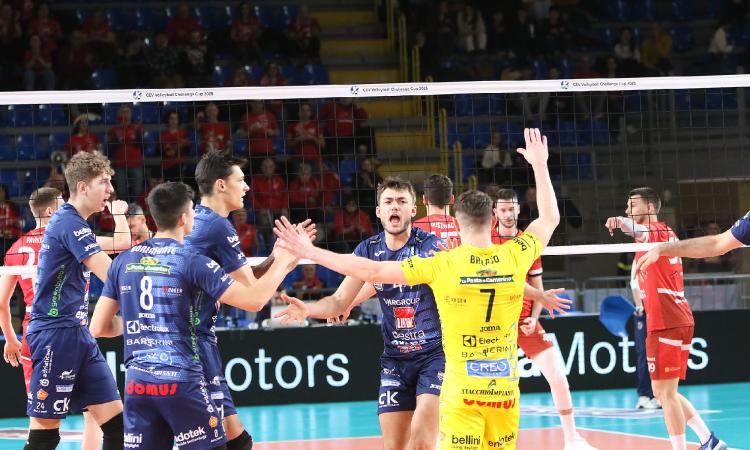 Lube, tutto liscio in Challenge Cup: supera i serbi del Topola e vola ai quarti Lube, tutto liscio in Challenge Cup: supera i serbi del Topola e vola ai quarti