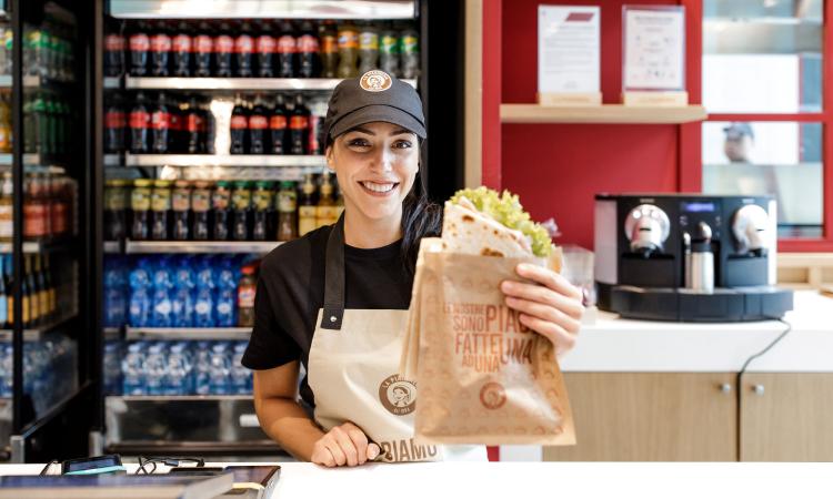 La Piadineria sbarca a Civitanova Marche: nuovo ristorante al Cuore Adriatico La Piadineria sbarca a Civitanova Marche: nuovo ristorante al Cuore Adriatico