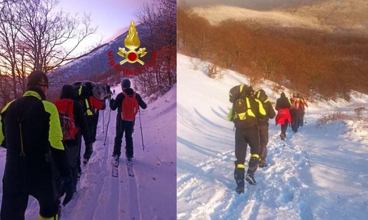 Escursione con il cane, la nebbia gli fa perdere il sentiero: giovane recuperato sul Catria