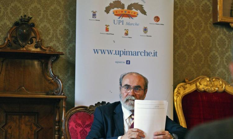 Dimensionamento scolastico, Paolini attacca: "Scelte politiche dietro la delibera, pronti a ricorrere al Tar" Dimensionamento scolastico, Paolini attacca: "Scelte politiche dietro la delibera, pronti a ricorrere al Tar"