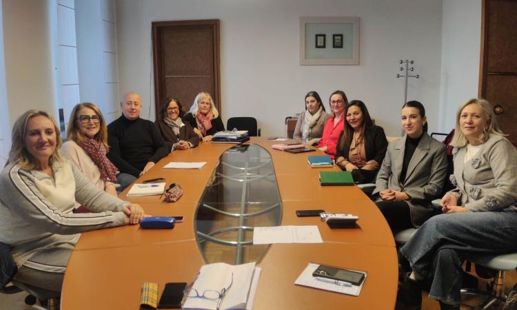 Nasce la nuova Commissione provinciale per le Pari Opportunità: 11 esperti per promuovere l'uguaglianza Nasce la nuova Commissione provinciale per le Pari Opportunità: 11 esperti per promuovere l'uguaglianza