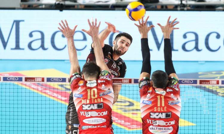 Volley, sold out per il big match Lube-Perugia: la rivalità si accende all'Eurosuole Forum