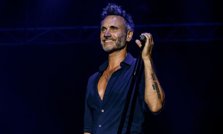 Il tour di Nek arriva a Porto Recanati: all'Arena Gigli tutte le hit della sua carriera Il tour di Nek arriva a Porto Recanati: all'Arena Gigli tutte le hit della sua carriera