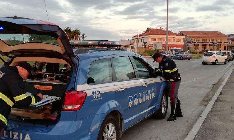 A zigzag per Civitanova con il tir, era al volante ubriaco: fermato e denunciato l'autista