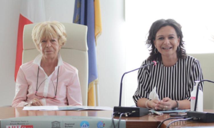 Porto Recanati, Ubaldi e Sabbatini all'attacco: "Casa delle Arti e bicibus: chi li ha visti?" Porto Recanati, Ubaldi e Sabbatini all'attacco: "Casa delle Arti e bicibus: chi li ha visti?"
